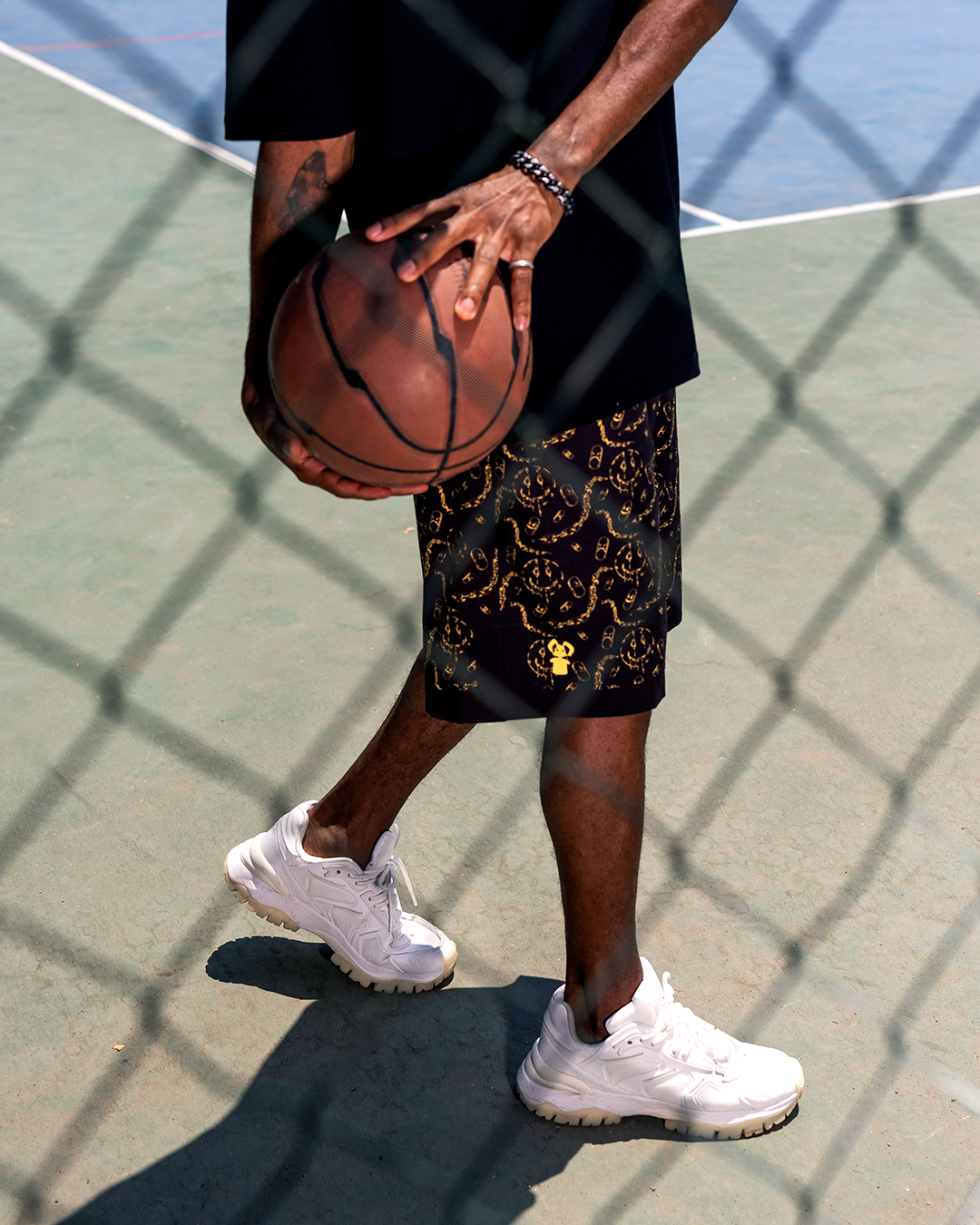 SHORT HISTÓRICO EDO CAROE