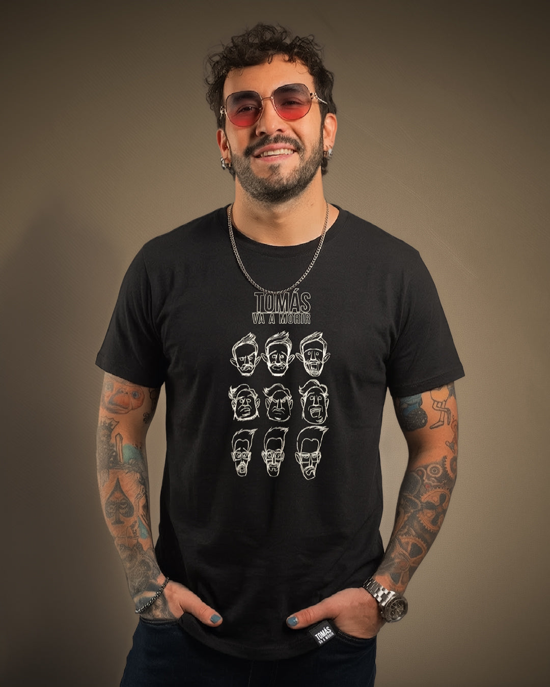 POLERA TVM FACETAS NEGRA